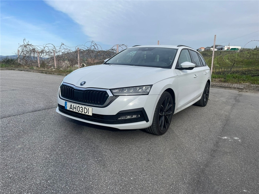 SKODA OCTAVIA - Osobní auto: obrázek 2 SKODA OCTAVIA - Osobní auto: obrázek 2