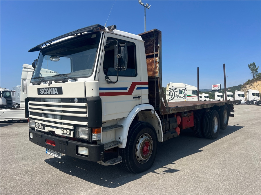 Scania 93h - Nákladní automobil valníkový/ Plošinový: obrázek 1 Scania 93h - Nákladní automobil valníkový/ Plošinový: obrázek 1