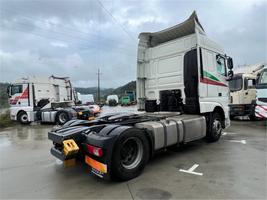 DAF XF 460 - Tahač: obrázek 4 DAF XF 460 - Tahač: obrázek 4