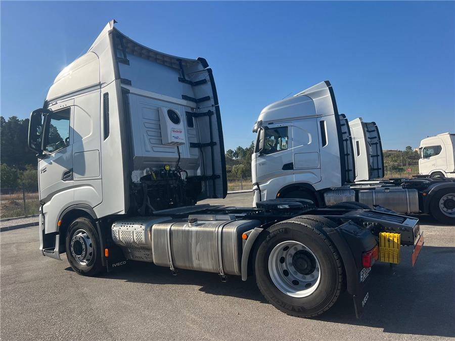 Iveco S-WAY 500 - Tahač: obrázek 4 Iveco S-WAY 500 - Tahač: obrázek 4