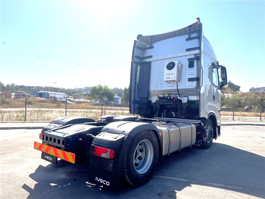 Iveco S-WAY 500 - Tahač: obrázek 4 Iveco S-WAY 500 - Tahač: obrázek 4