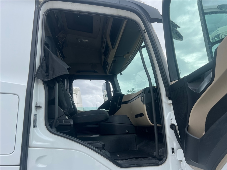 Tahač MERCEDES-BENZ ACTROS 1845 LS: obrázek 10 Tahač MERCEDES-BENZ ACTROS 1845 LS: obrázek 10