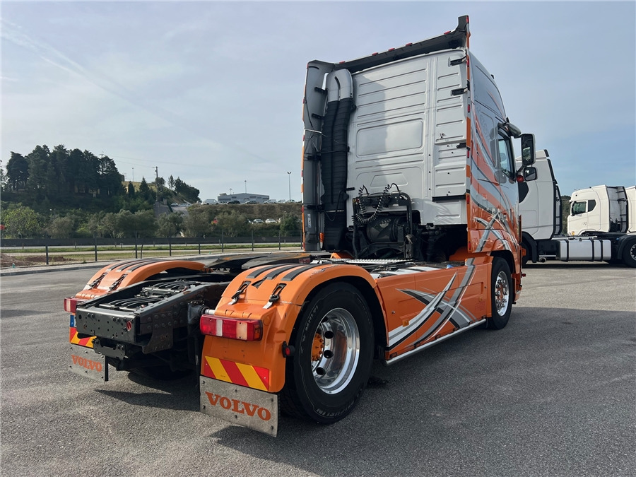 Volvo FH 16 - Tahač: obrázek 4 Volvo FH 16 - Tahač: obrázek 4