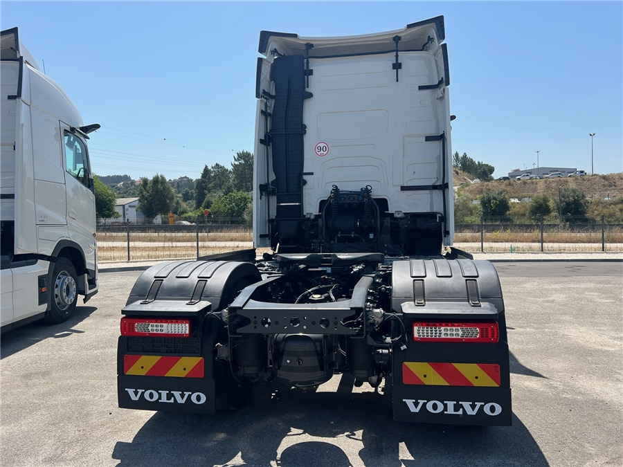Volvo VOLVO AERO 500 retarder/airparkoll - Tahač: obrázek 5 Volvo VOLVO AERO 500 retarder/airparkoll - Tahač: obrázek 5