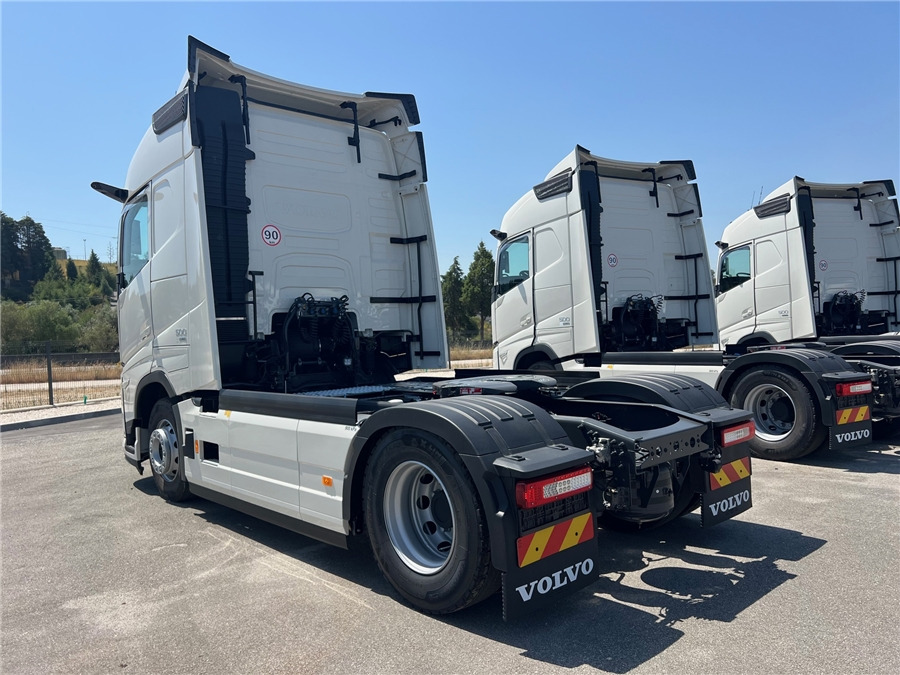 Volvo VOLVO AERO 500 retarder/airparkoll - Tahač: obrázek 4 Volvo VOLVO AERO 500 retarder/airparkoll - Tahač: obrázek 4