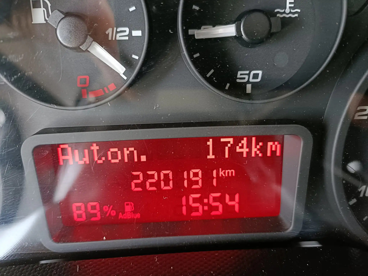 IVECO DAILY 35C15 - Dodávka: obrázek 3 IVECO DAILY 35C15 - Dodávka: obrázek 3