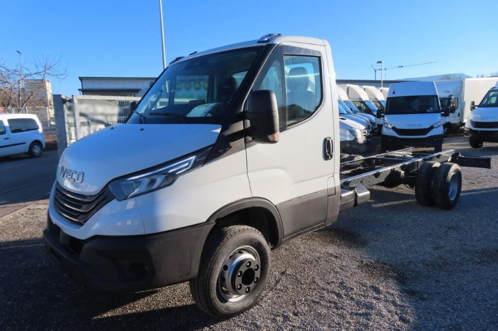 IVECO DAILY 72C18 - Dodávka: obrázek 1 IVECO DAILY 72C18 - Dodávka: obrázek 1