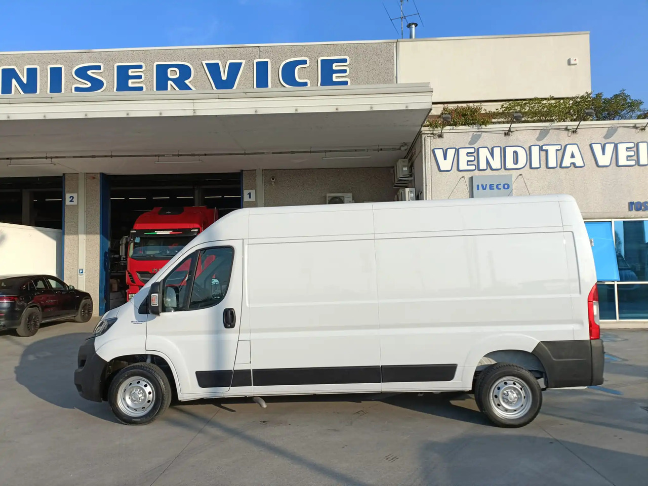 FIAT DUCATO 35 L3H2 - Furgon: obrázek 5 FIAT DUCATO 35 L3H2 - Furgon: obrázek 5