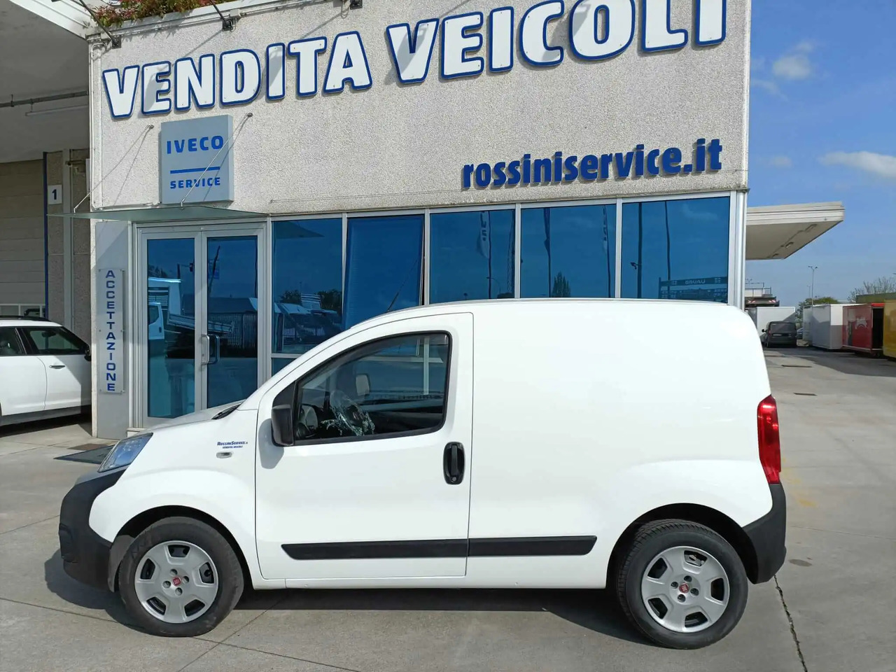 FIAT FIORINO SX - Furgon: obrázek 3 FIAT FIORINO SX - Furgon: obrázek 3