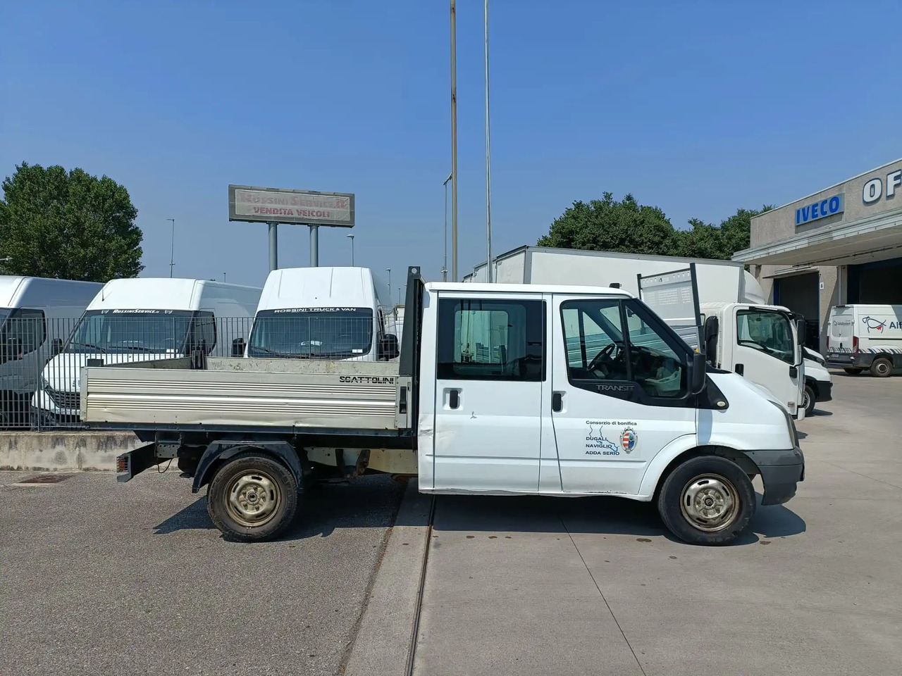 FORD TRANSIT DOPPIA CABINA - Dodávka valník: obrázek 3 FORD TRANSIT DOPPIA CABINA - Dodávka valník: obrázek 3