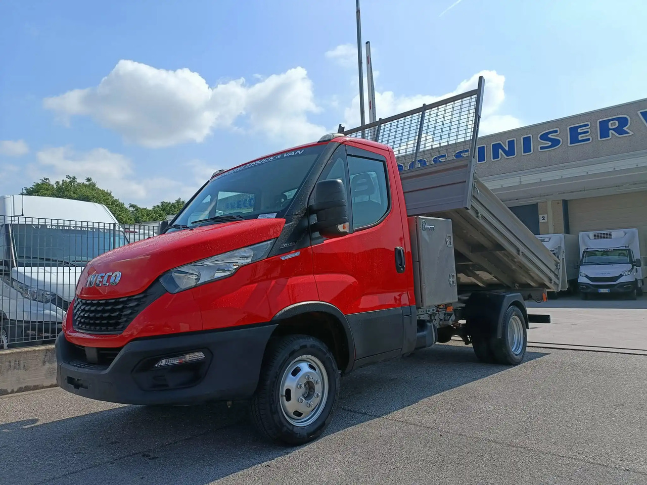 IVECO DAILY 35C12 RIBALTABILE - Dodávka sklápěč: obrázek 3 IVECO DAILY 35C12 RIBALTABILE - Dodávka sklápěč: obrázek 3