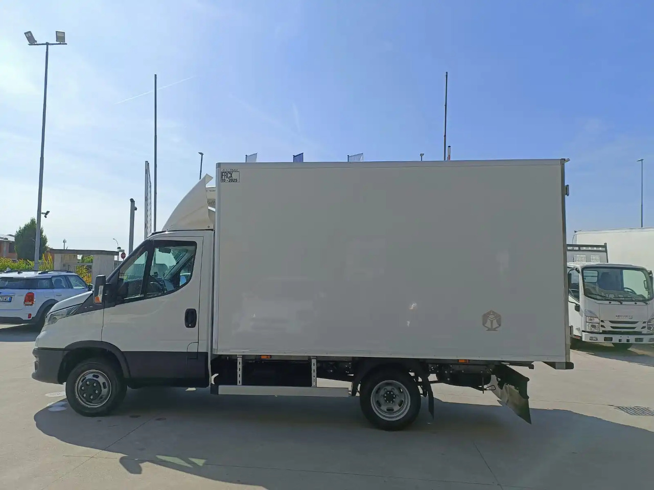 IVECO DAILY 35C18 FRCX 10/2025 - Chladící dodávka: obrázek 5 IVECO DAILY 35C18 FRCX 10/2025 - Chladící dodávka: obrázek 5