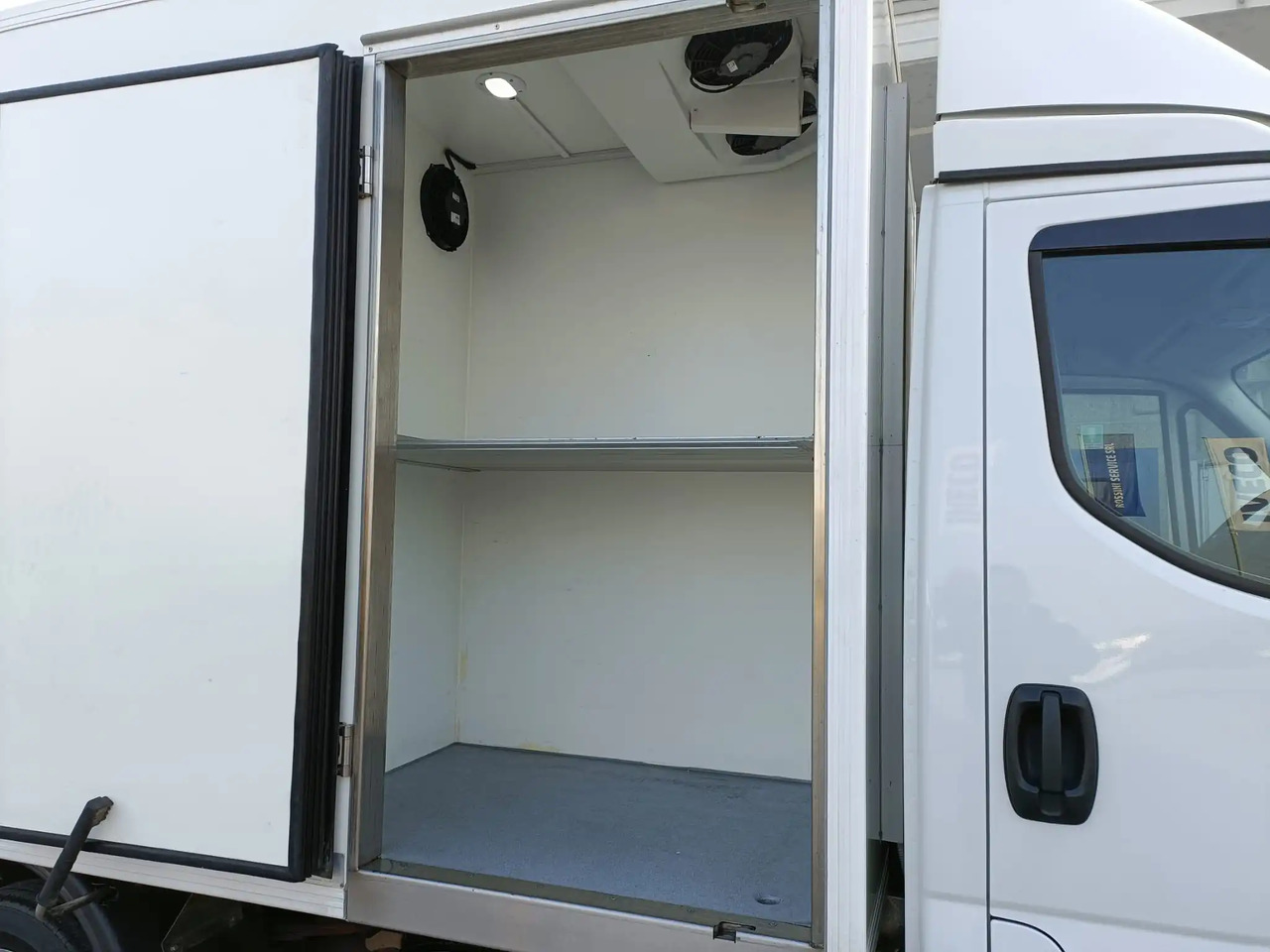 Chladící dodávka IVECO DAILY 35C21 A8 FRIGO FRCX 3.0: obrázek 9