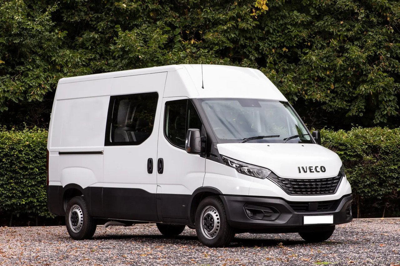 IVECO DAILY 35S16 V - Minibus, Mikrobus: obrázek 1 IVECO DAILY 35S16 V - Minibus, Mikrobus: obrázek 1