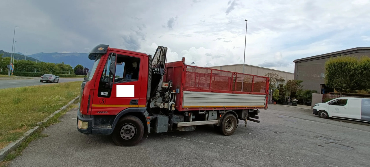 IVECO EUROCARGO 100E18 RIBALTABILE CON GRU - Sklápěč: obrázek 2 IVECO EUROCARGO 100E18 RIBALTABILE CON GRU - Sklápěč: obrázek 2
