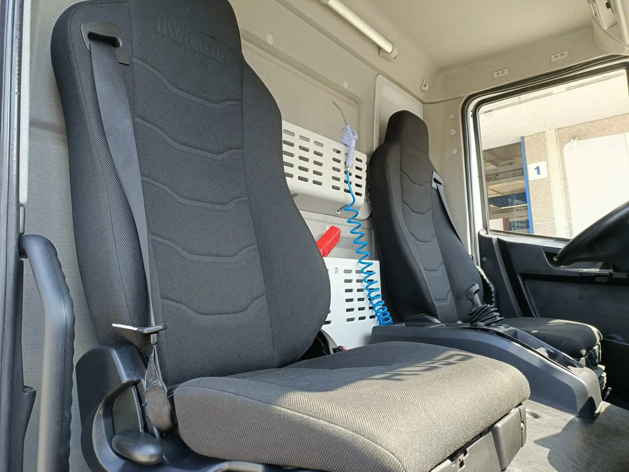 IVECO EUROCARGO 120E19P - Podvozek s kabinou: obrázek 3 IVECO EUROCARGO 120E19P - Podvozek s kabinou: obrázek 3