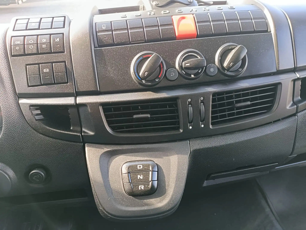 IVECO EUROCARGO 160E25P - Podvozek s kabinou: obrázek 3 IVECO EUROCARGO 160E25P - Podvozek s kabinou: obrázek 3