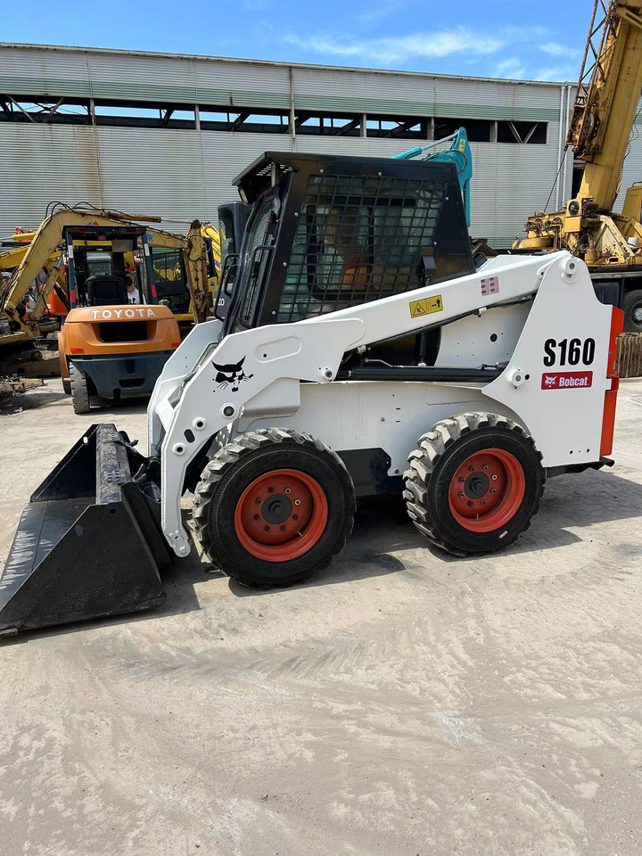Bobcat S160 - Smykový nakladač: obrázek 4 Bobcat S160 - Smykový nakladač: obrázek 4