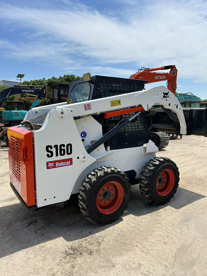 Bobcat S160 - Smykový nakladač: obrázek 2 Bobcat S160 - Smykový nakladač: obrázek 2