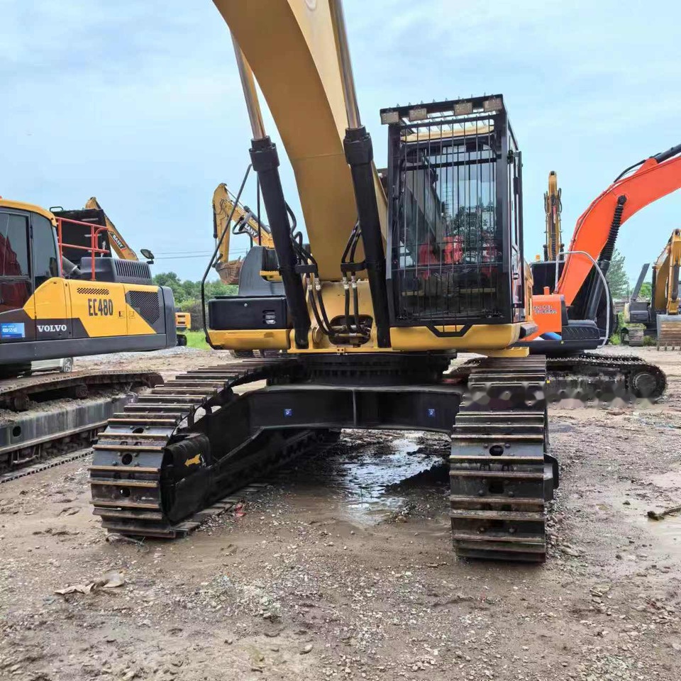 CATERPILLAR 340D2L - Pásové rýpadlo: obrázek 4 CATERPILLAR 340D2L - Pásové rýpadlo: obrázek 4