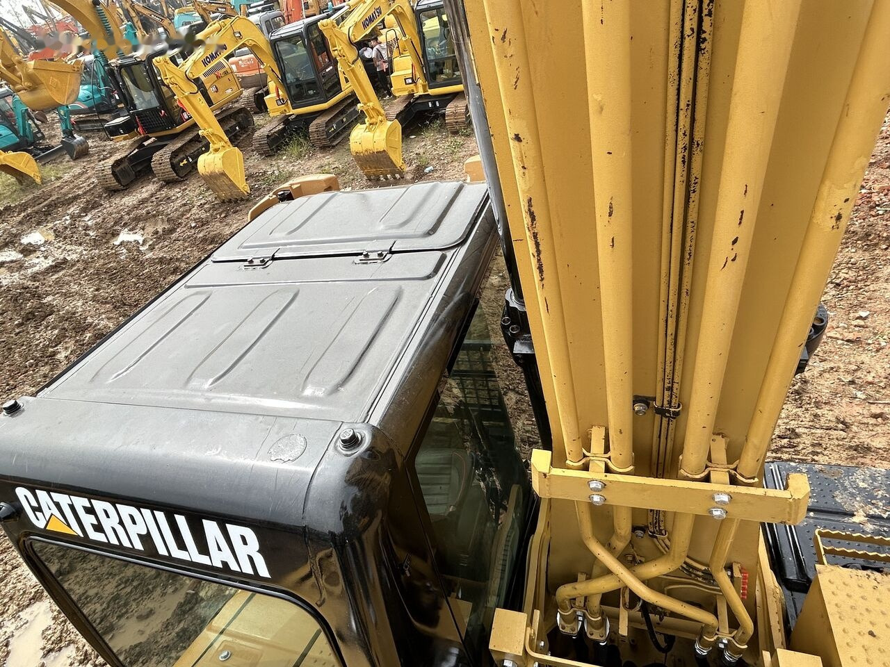 Pásové rýpadlo Caterpillar 315D2 GC: obrázek 13