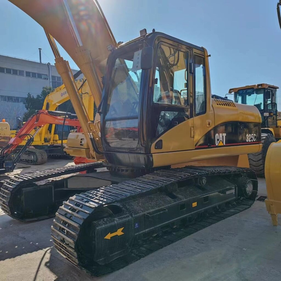 Caterpillar 325C - Pásové rýpadlo: obrázek 4 Caterpillar 325C - Pásové rýpadlo: obrázek 4
