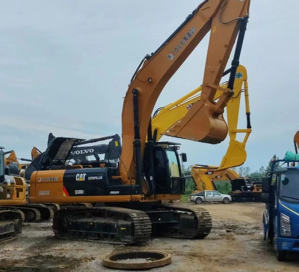 Caterpillar 330D - Pásové rýpadlo: obrázek 4 Caterpillar 330D - Pásové rýpadlo: obrázek 4