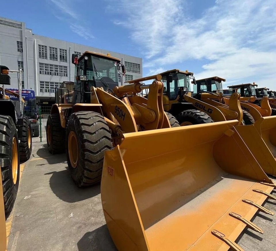 Caterpillar 950H - Kolový nakladač: obrázek 4 Caterpillar 950H - Kolový nakladač: obrázek 4