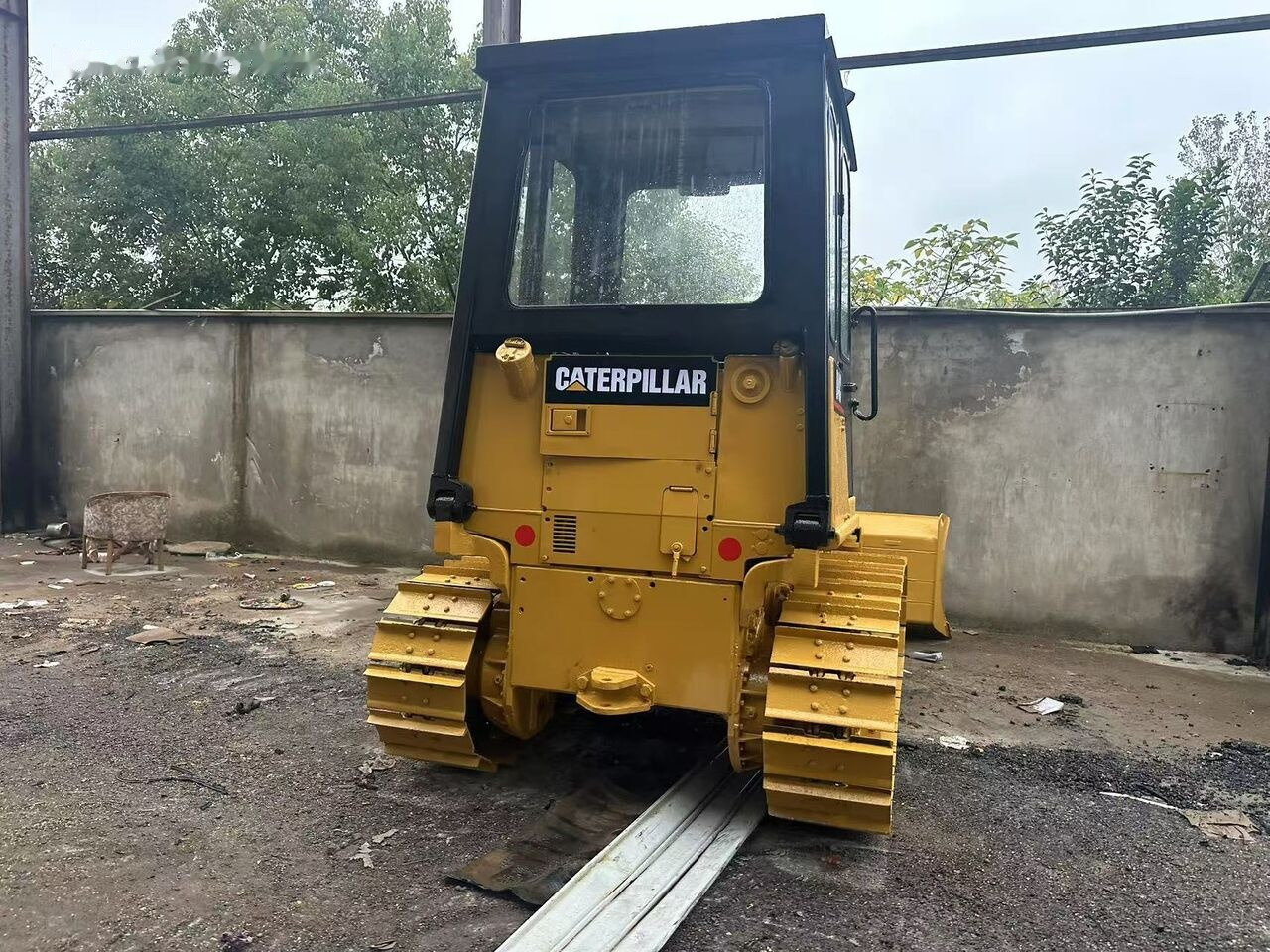 Caterpillar D4C - Buldozer: obrázek 4 Caterpillar D4C - Buldozer: obrázek 4