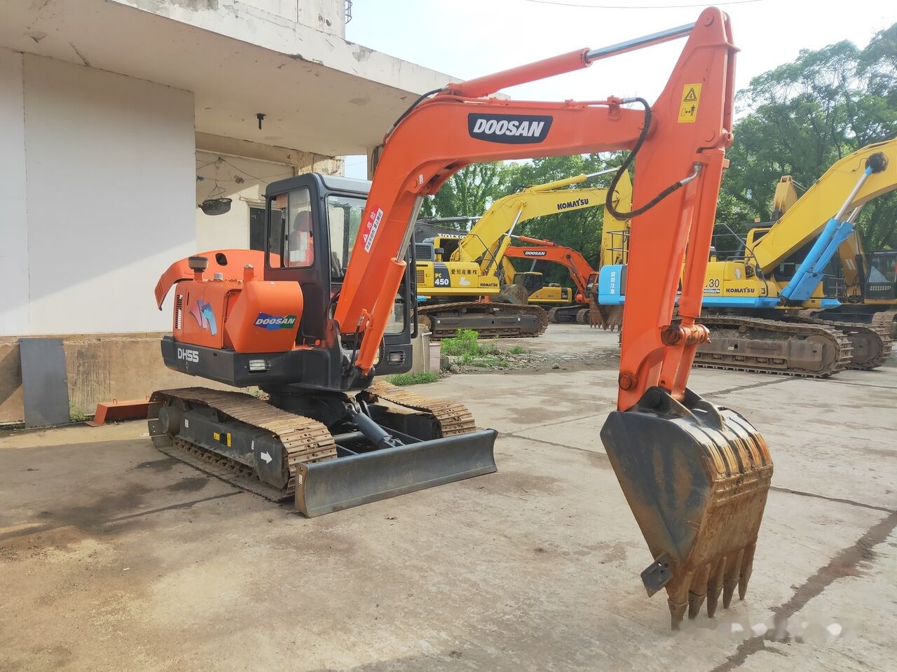 Doosan DH55 - Mini rýpadlo: obrázek 4 Doosan DH55 - Mini rýpadlo: obrázek 4