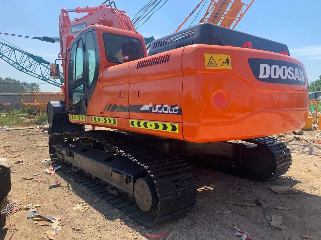 Doosan DX300 - Pásové rýpadlo: obrázek 4 Doosan DX300 - Pásové rýpadlo: obrázek 4