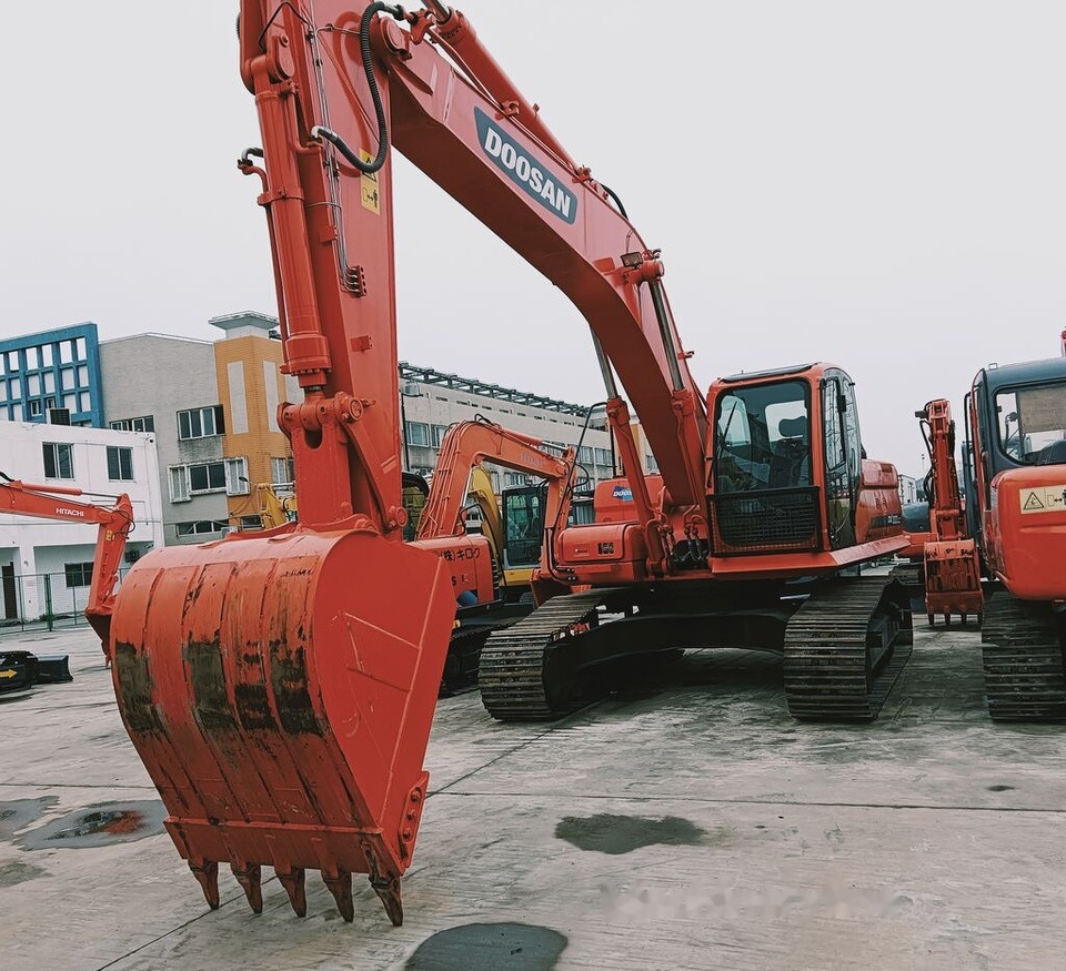 Doosan DX300 - Pásové rýpadlo: obrázek 3 Doosan DX300 - Pásové rýpadlo: obrázek 3