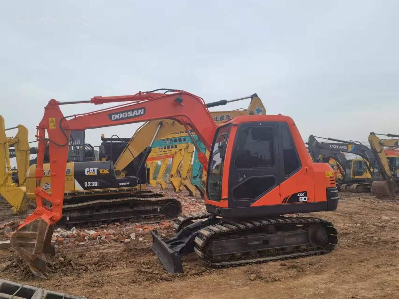 Doosan DX80 - Pásové rýpadlo: obrázek 1 Doosan DX80 - Pásové rýpadlo: obrázek 1