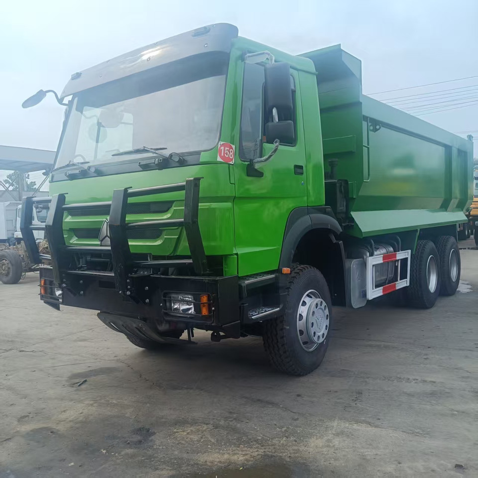 HOWO 371 6X4 - Sklápěč: obrázek 3 HOWO 371 6X4 - Sklápěč: obrázek 3