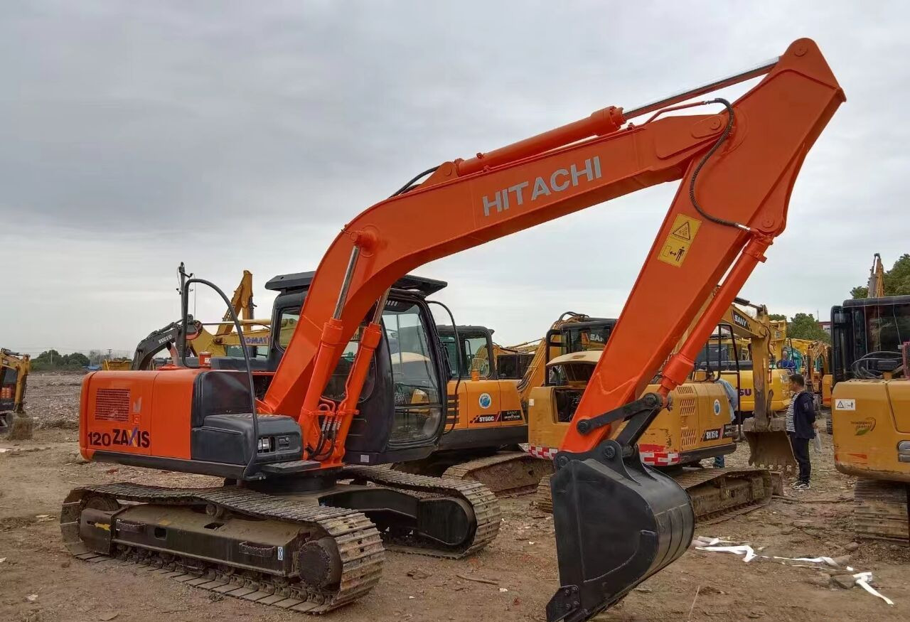 Hitachi ZX120 - Pásové rýpadlo: obrázek 2 Hitachi ZX120 - Pásové rýpadlo: obrázek 2