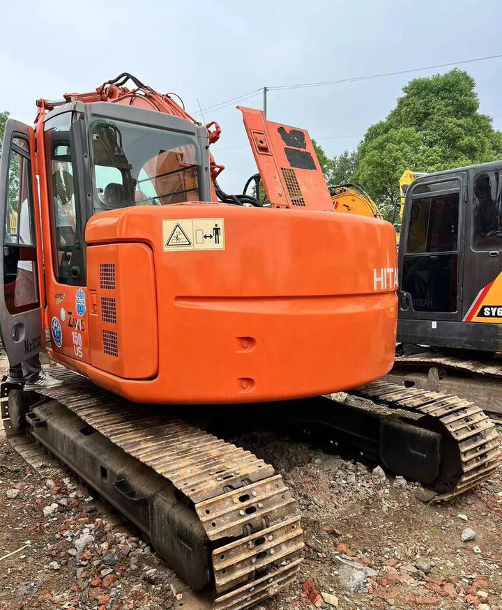 Hitachi ZX135 - Pásové rýpadlo: obrázek 4 Hitachi ZX135 - Pásové rýpadlo: obrázek 4