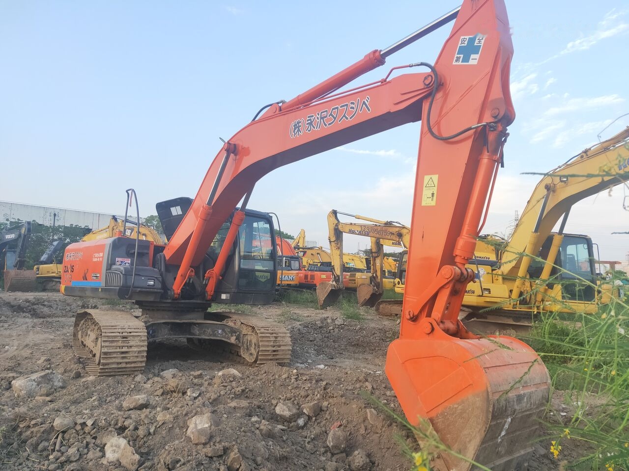 Hitachi ZX210 - Pásové rýpadlo: obrázek 4 Hitachi ZX210 - Pásové rýpadlo: obrázek 4