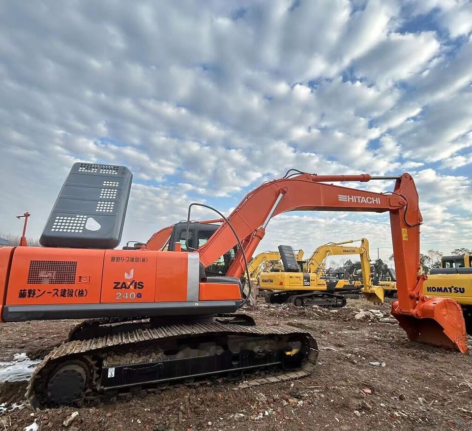 Hitachi ZX240 - Pásové rýpadlo: obrázek 5 Hitachi ZX240 - Pásové rýpadlo: obrázek 5