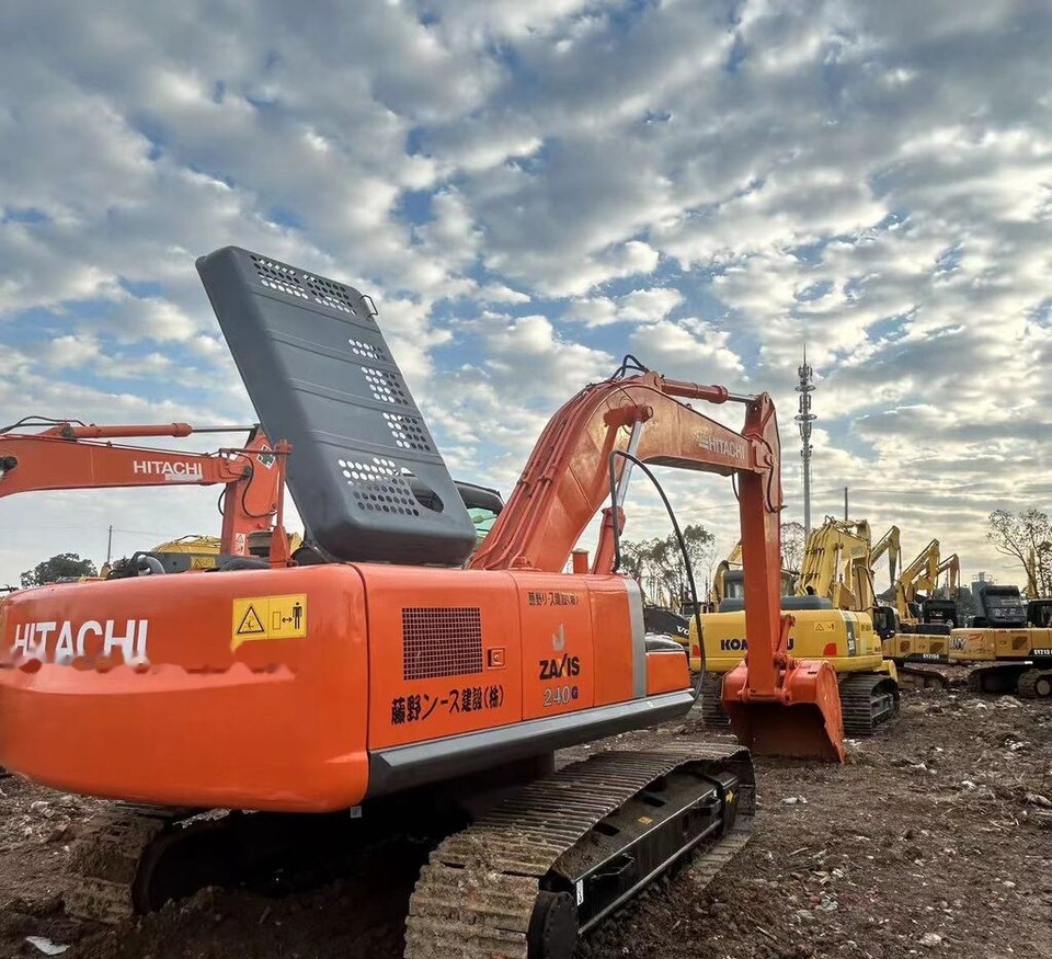 Hitachi ZX240 - Pásové rýpadlo: obrázek 2 Hitachi ZX240 - Pásové rýpadlo: obrázek 2