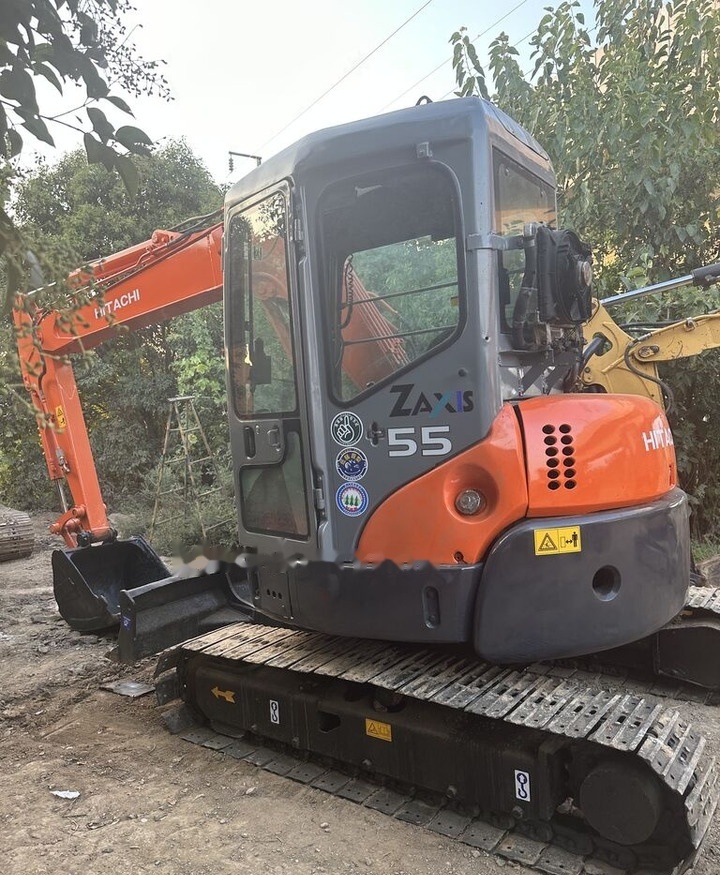 Hitachi ZX55 - Mini rýpadlo: obrázek 2 Hitachi ZX55 - Mini rýpadlo: obrázek 2