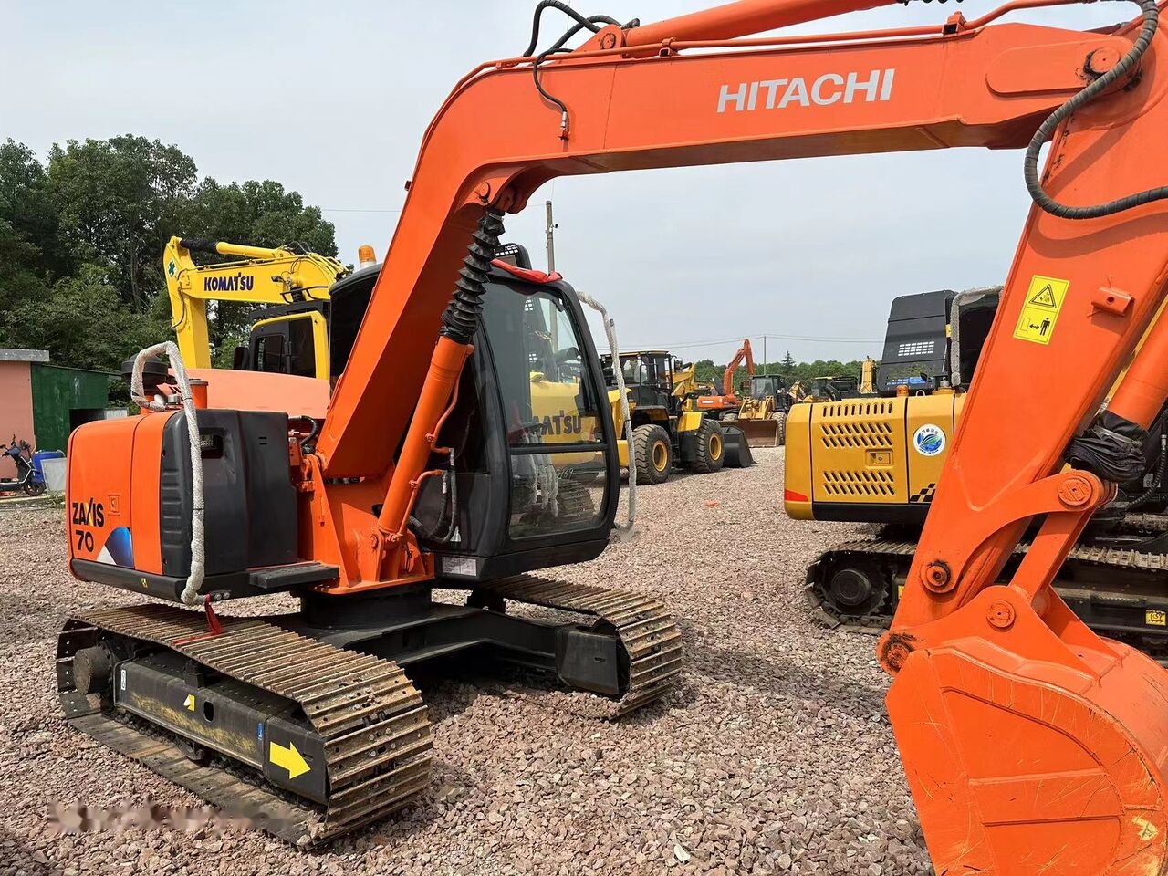 Hitachi ZX70 - Pásové rýpadlo: obrázek 4 Hitachi ZX70 - Pásové rýpadlo: obrázek 4