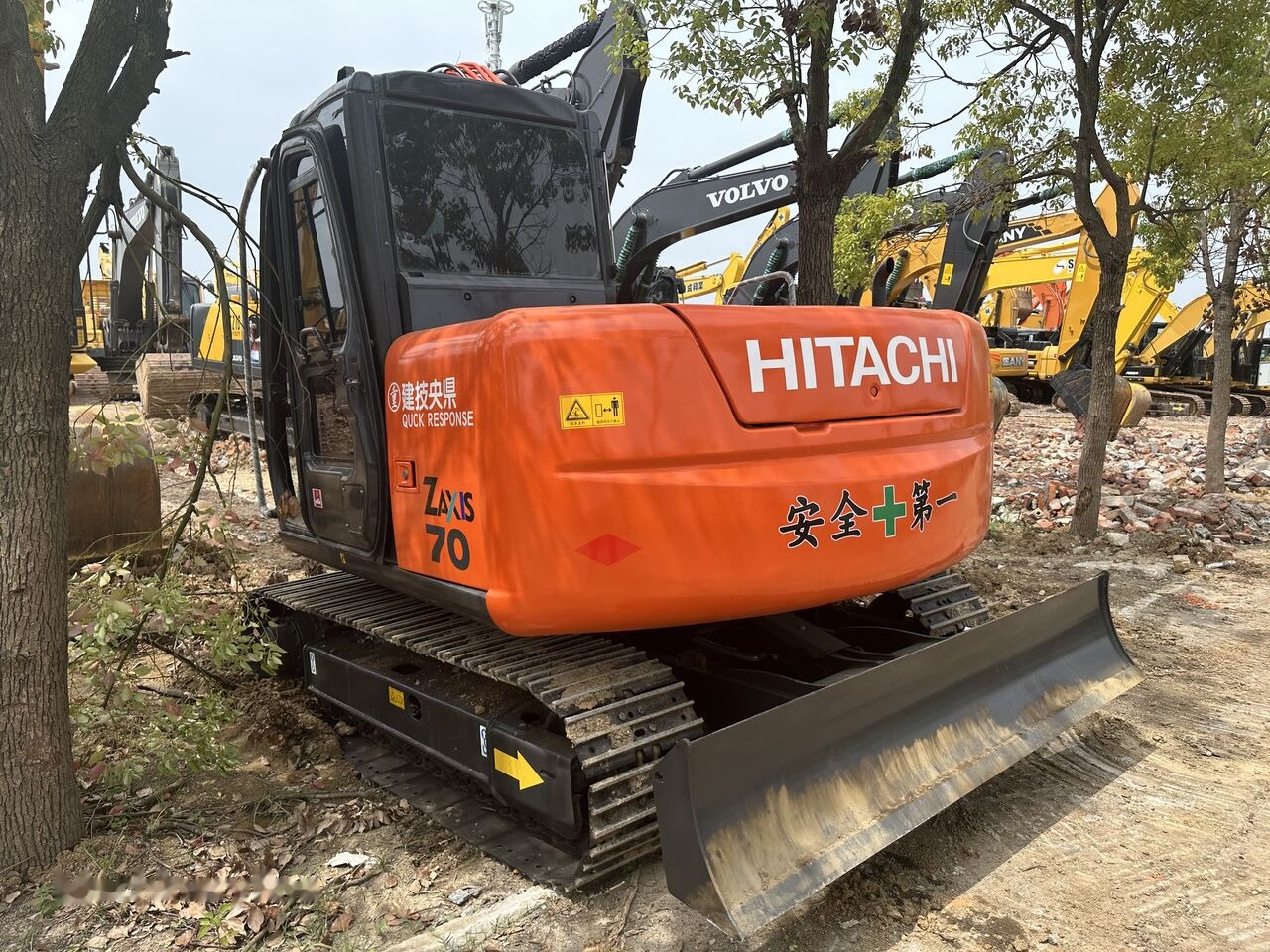 Hitachi ZX70 - Pásové rýpadlo: obrázek 1 Hitachi ZX70 - Pásové rýpadlo: obrázek 1