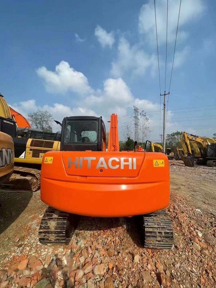 Hitachi ZX70 - Pásové rýpadlo: obrázek 1 Hitachi ZX70 - Pásové rýpadlo: obrázek 1