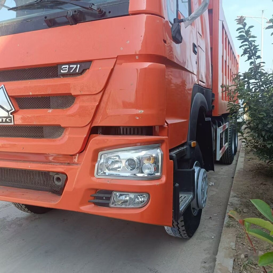 Howo 371 6*4 new tires - Sklápěč: obrázek 2 Howo 371 6*4 new tires - Sklápěč: obrázek 2