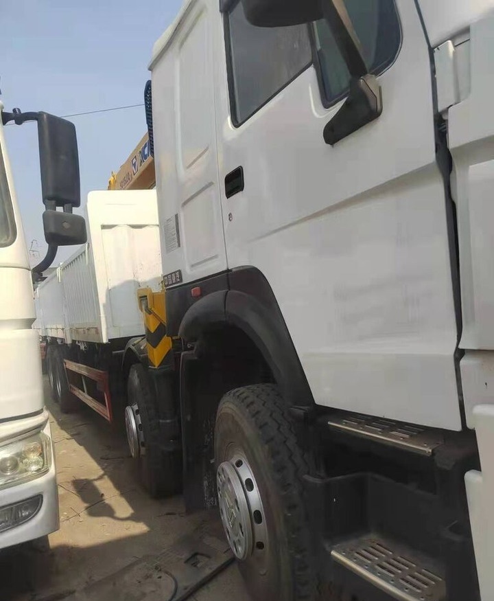 Howo 371 - Sklápěč, Auto s hydraulickou rukou: obrázek 5 Howo 371 - Sklápěč, Auto s hydraulickou rukou: obrázek 5