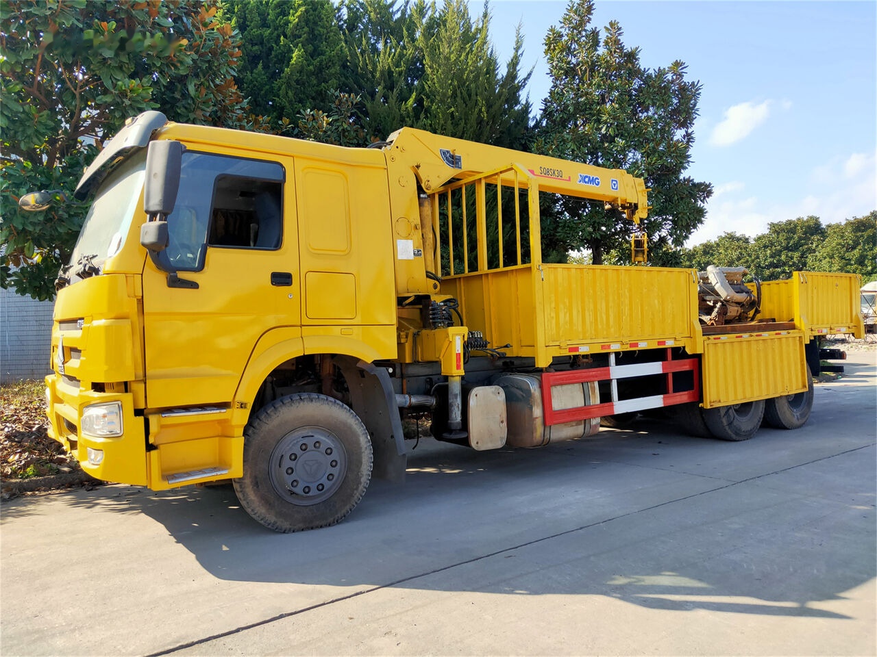 Howo 375 - Sklápěč, Auto s hydraulickou rukou: obrázek 5 Howo 375 - Sklápěč, Auto s hydraulickou rukou: obrázek 5