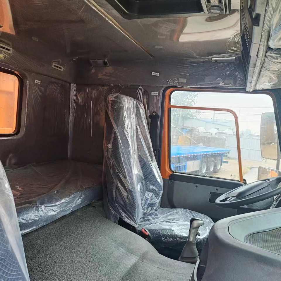 Howo HOWO 8x4 DUMP TRUCK - Sklápěč: obrázek 4 Howo HOWO 8x4 DUMP TRUCK - Sklápěč: obrázek 4