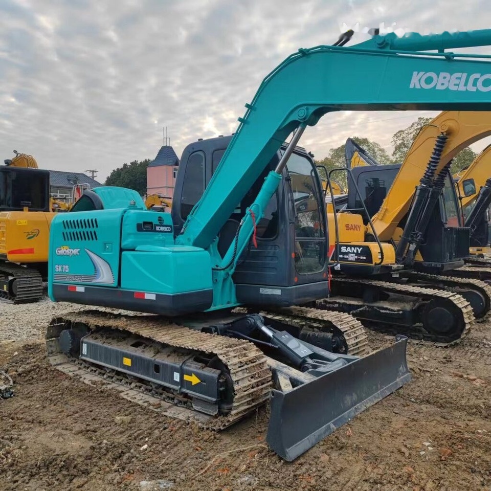Kobelco SK75 - Mini rýpadlo: obrázek 1 Kobelco SK75 - Mini rýpadlo: obrázek 1