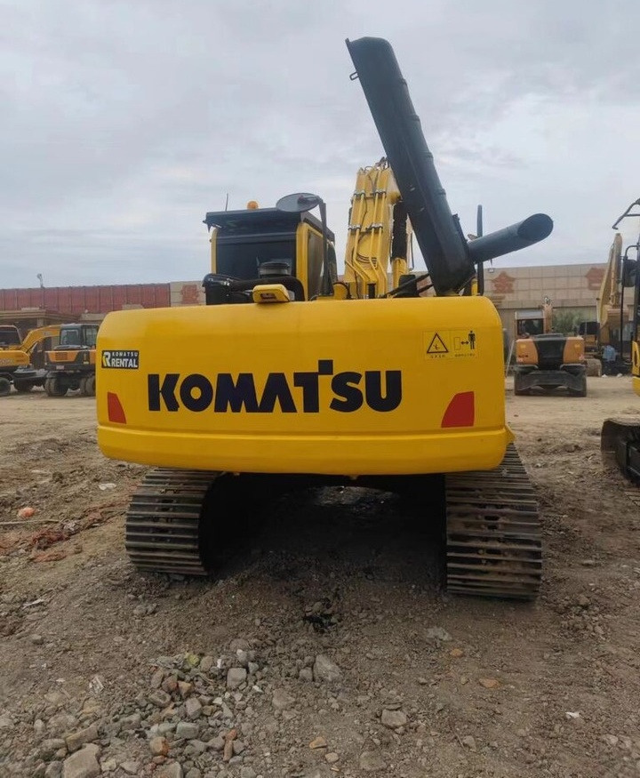 Komatsu PC220-8 - Pásové rýpadlo: obrázek 5 Komatsu PC220-8 - Pásové rýpadlo: obrázek 5