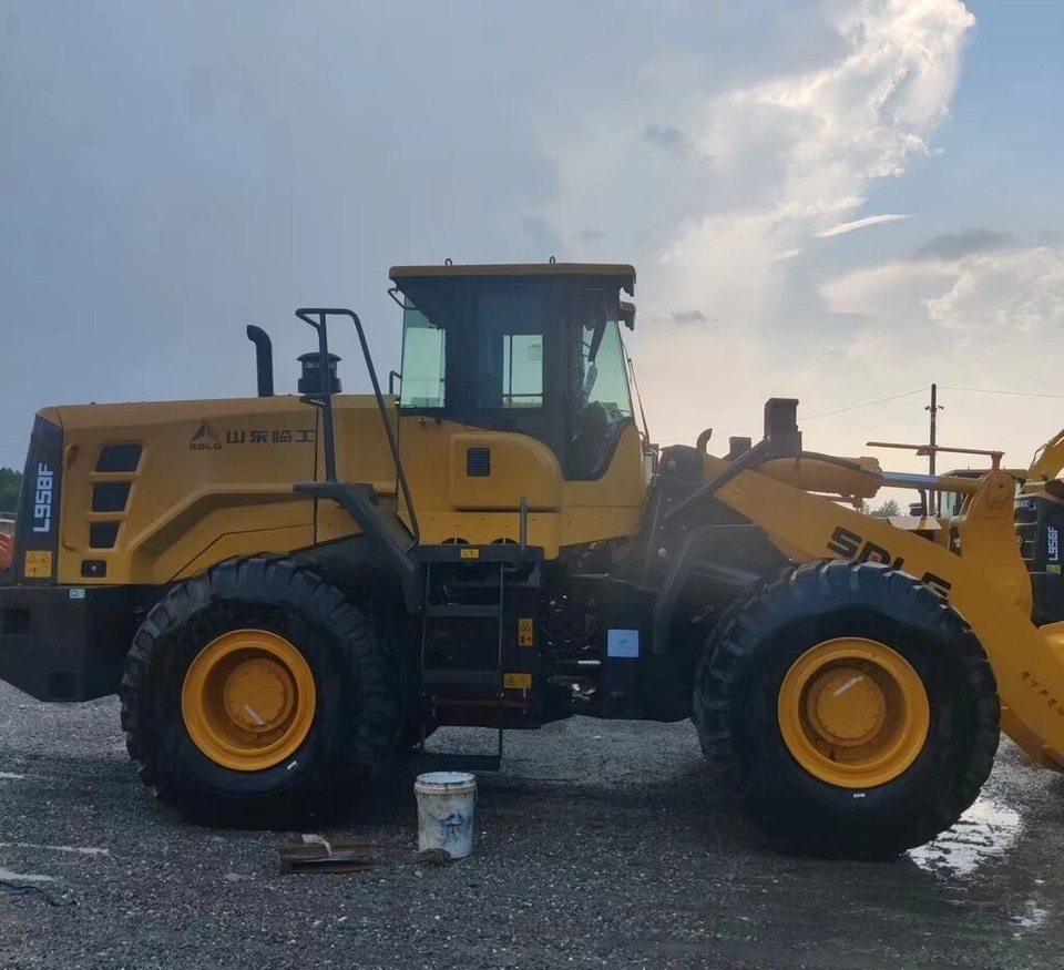 SDLG L958F - Kolový nakladač: obrázek 4 SDLG L958F - Kolový nakladač: obrázek 4